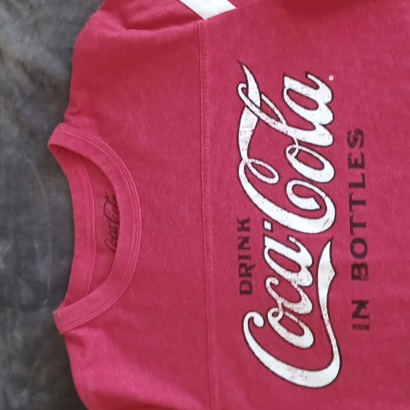 Coca-Cola T-shirt - Picture 2 of 7